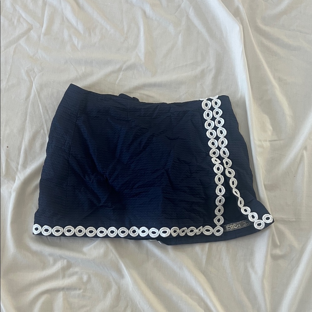 Lilly Pulitzer Textured Navy Skort